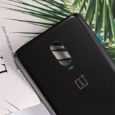 thay nắp lưng oneplus 6t kính chính hãng 2