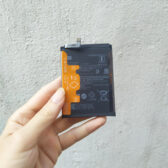 thay pin điện thoại xiaomi Poco X3 Pro chính hãng 2