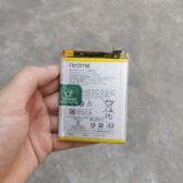 thay pin điện thoại realme q2 chính hãng 4